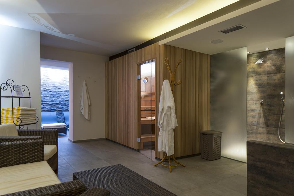 Hotel Krondlhof Brunico Kültér fotó